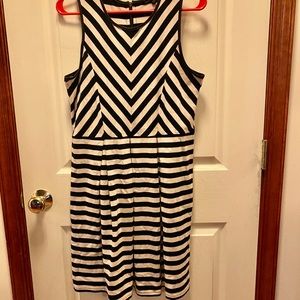 Felicity and Coco dress 🌺🌺🌺